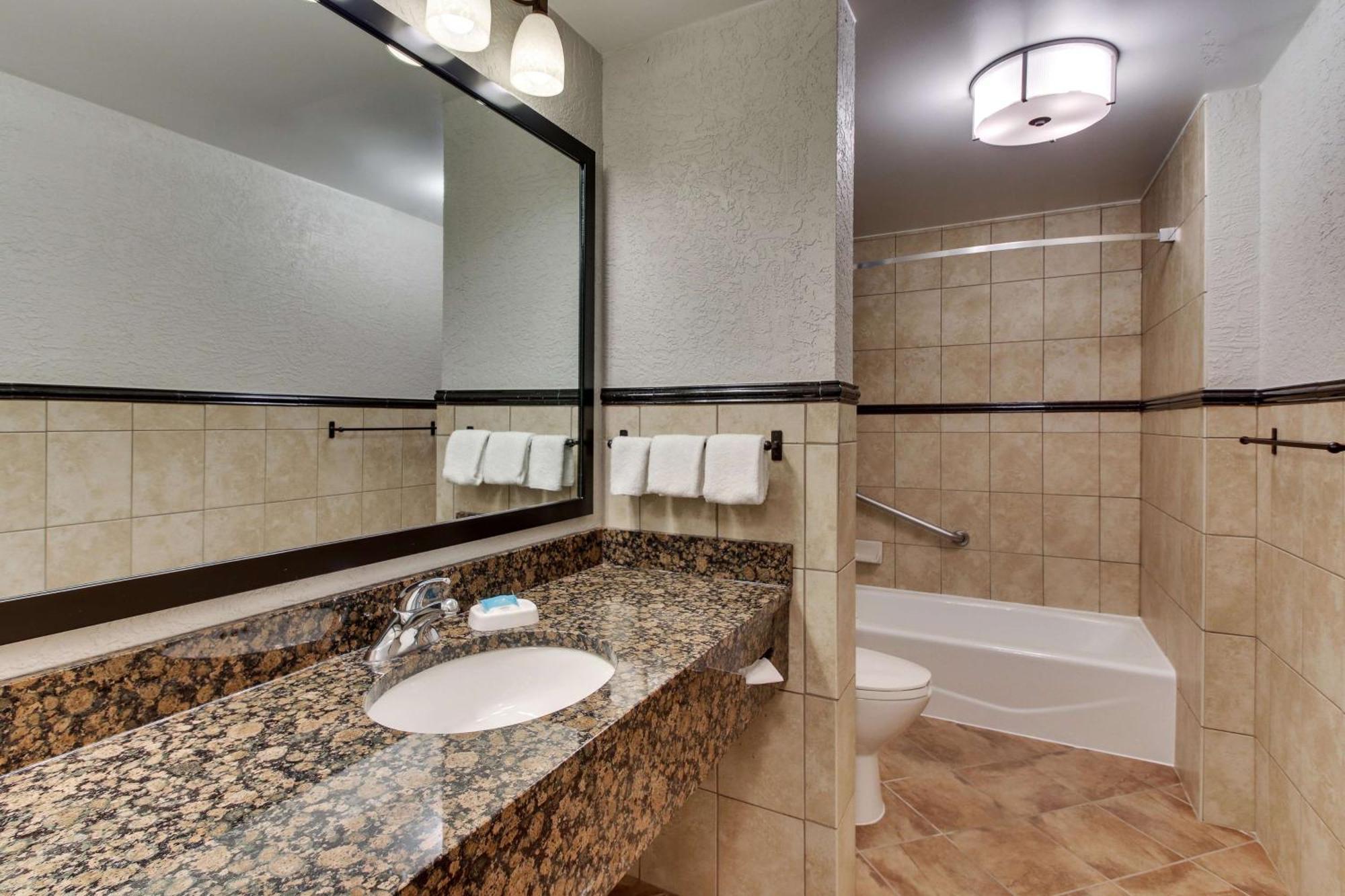 Drury Inn & Suites Phoenix Happy Valley Exterior foto